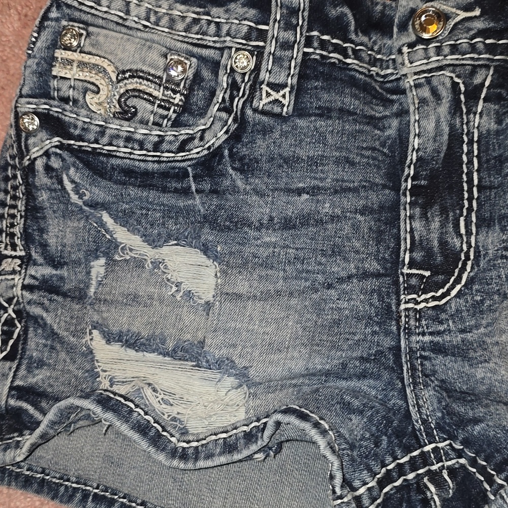ROCK REVIVAL 28 SHORTS - Picture 6 of 7